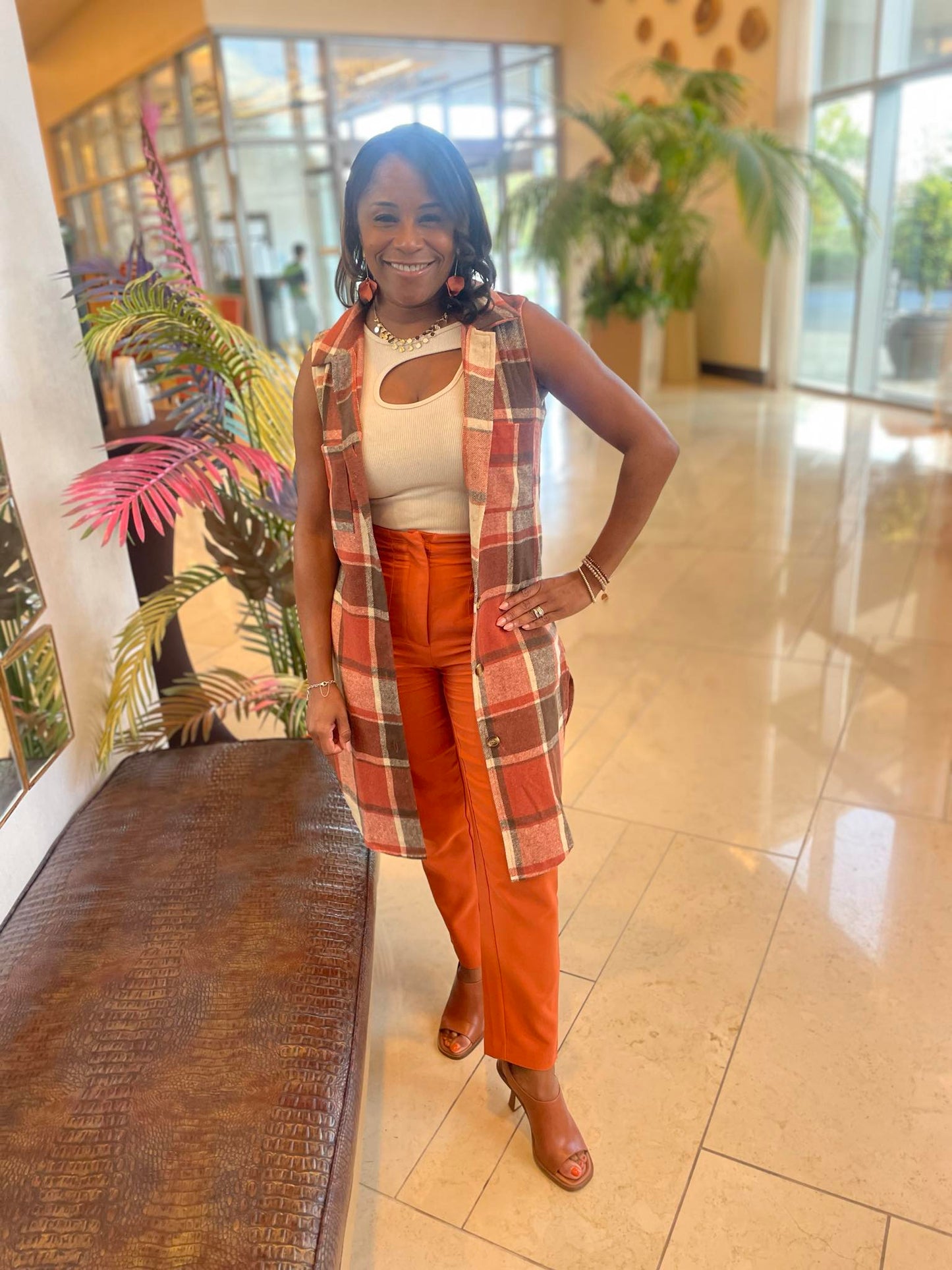 Sleeveless Plaid Vest