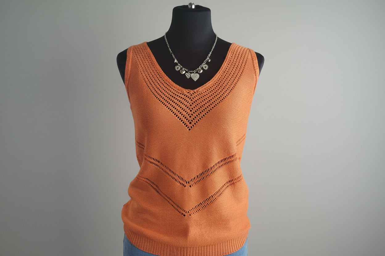 Sunny Day | Eyelet Top
